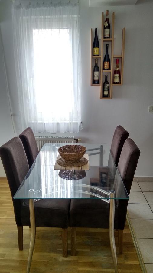 Jelena Apartments Новий Сад Екстер'єр фото